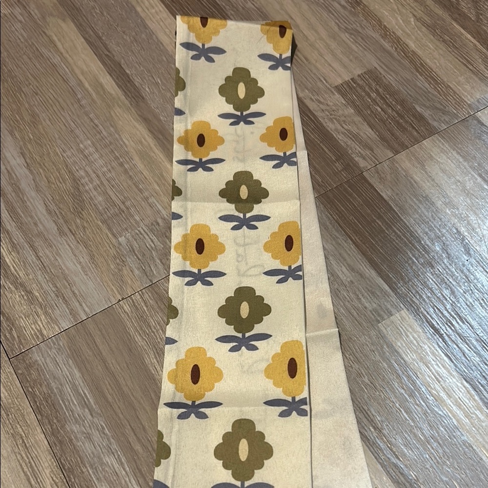 Floral Patterned Scarf New in packaging